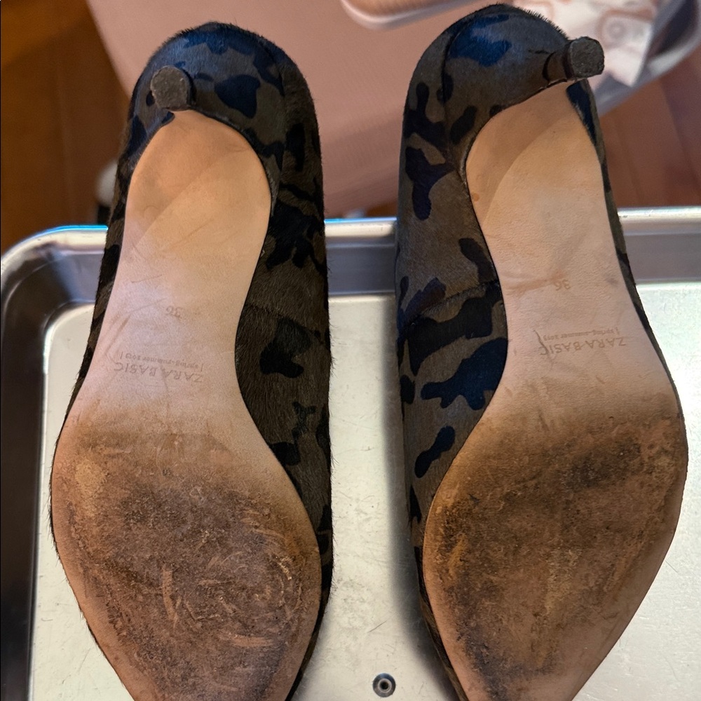 Zara Women's Animal Print Heels - Picture 5 of 5